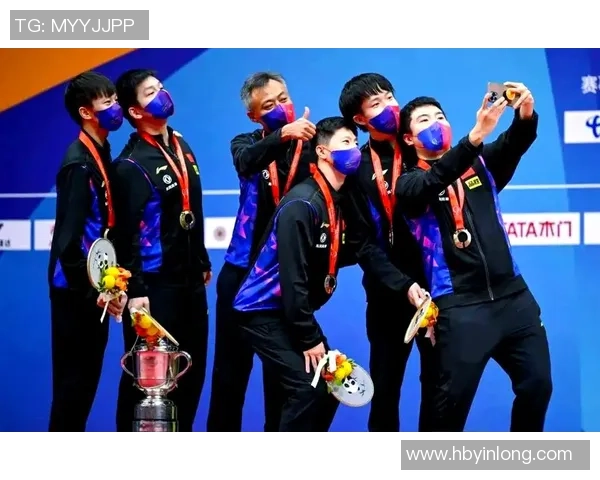 北京乒乓球队与成都乒乓球队赛后复盘团队协作的精彩瞬间与经验分享